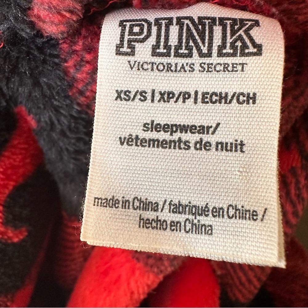 Victoria's Secret Red Plaid Robe - Picture 6 of 6